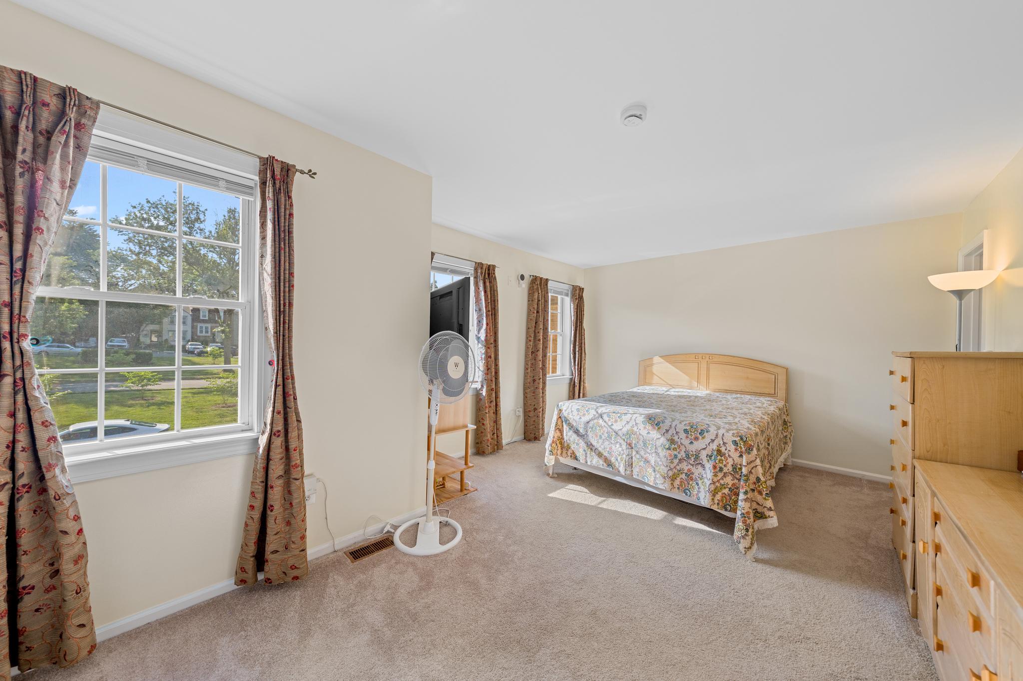 2829 Grovemore Lane Vienna, VA 22180 - Photo 34 of 42 Bright and airy main bedroom view