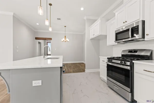 $319,999 | 3778 Waterbury Avenue, Baton Rouge, LA 70810