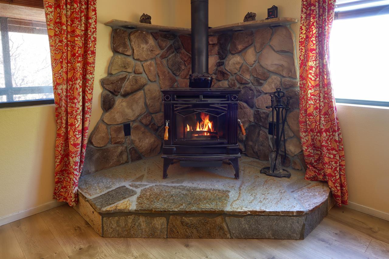 43016 Sunshine Mountain Road Oakhurst, CA 93644 - Photo 27 of 85