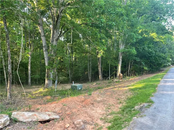 $78,500 | Lot 2 Linn Garden Lane, West Union, SC 29696