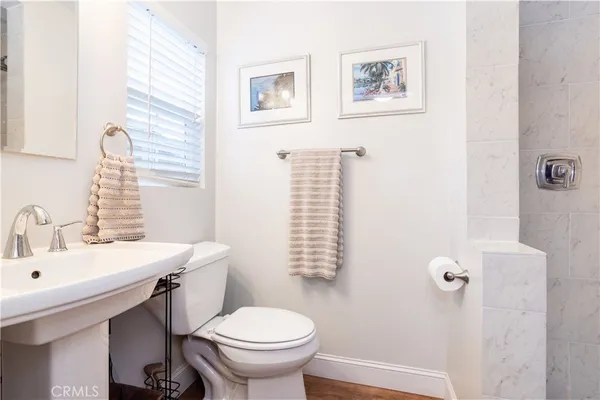 $1,089,000 | 18900 Vincennes Street, Northridge, CA 91324