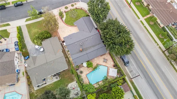 $1,089,000 | 18900 Vincennes Street, Northridge, CA 91324