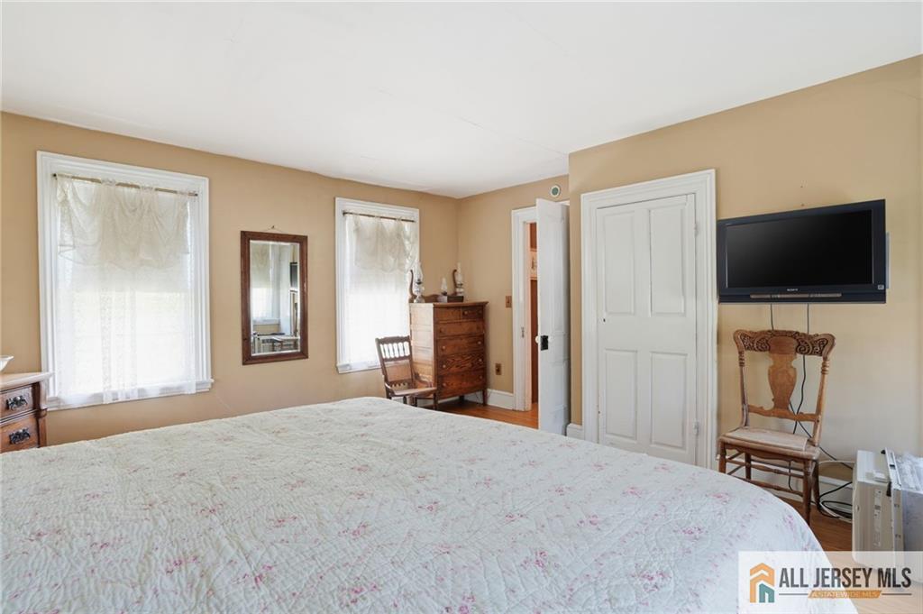 706 Old York Road Hightstown, NJ 08520 - Photo 23 of 58