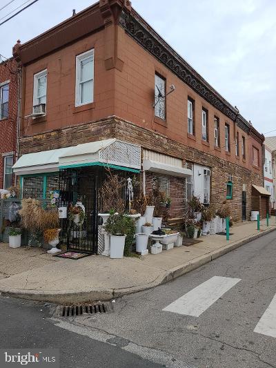 2013 South 5th Street Philadelphia, PA 19148 - Photo 2 of 15 EXTERIOR FRONT