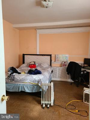 2013 South 5th Street Philadelphia, PA 19148 - Photo 10 of 15 BEDROOM ON 2ND FLOOR