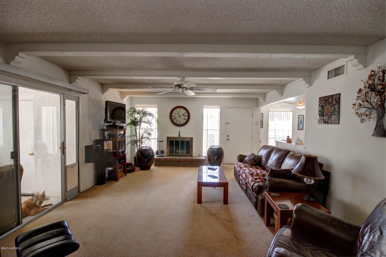 618 East Calavar Road Phoenix, AZ 85022 - Photo 3 of 24 Calavar (6)
