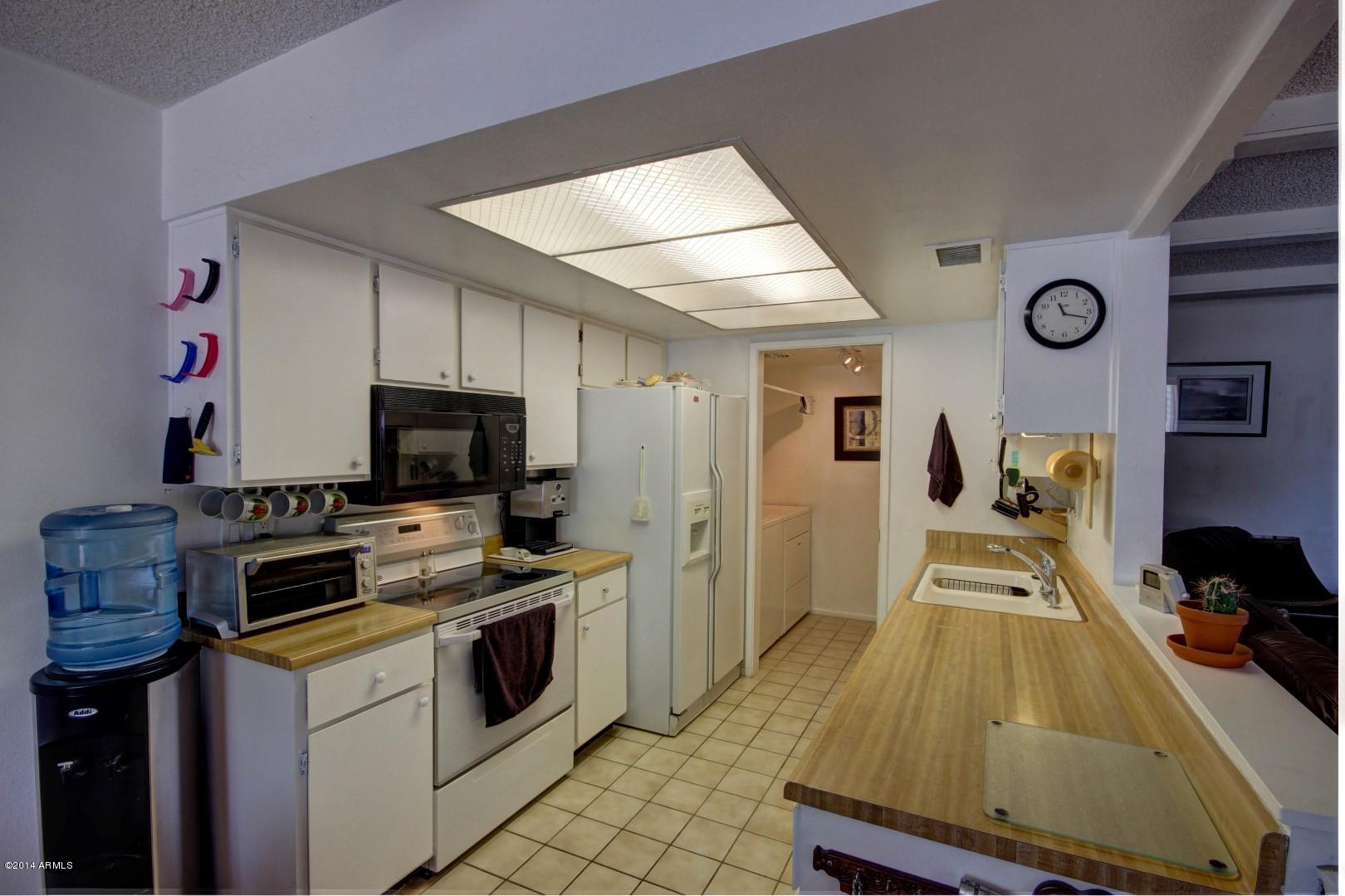 618 East Calavar Road Phoenix, AZ 85022 - Photo 5 of 24 Calavar (10)