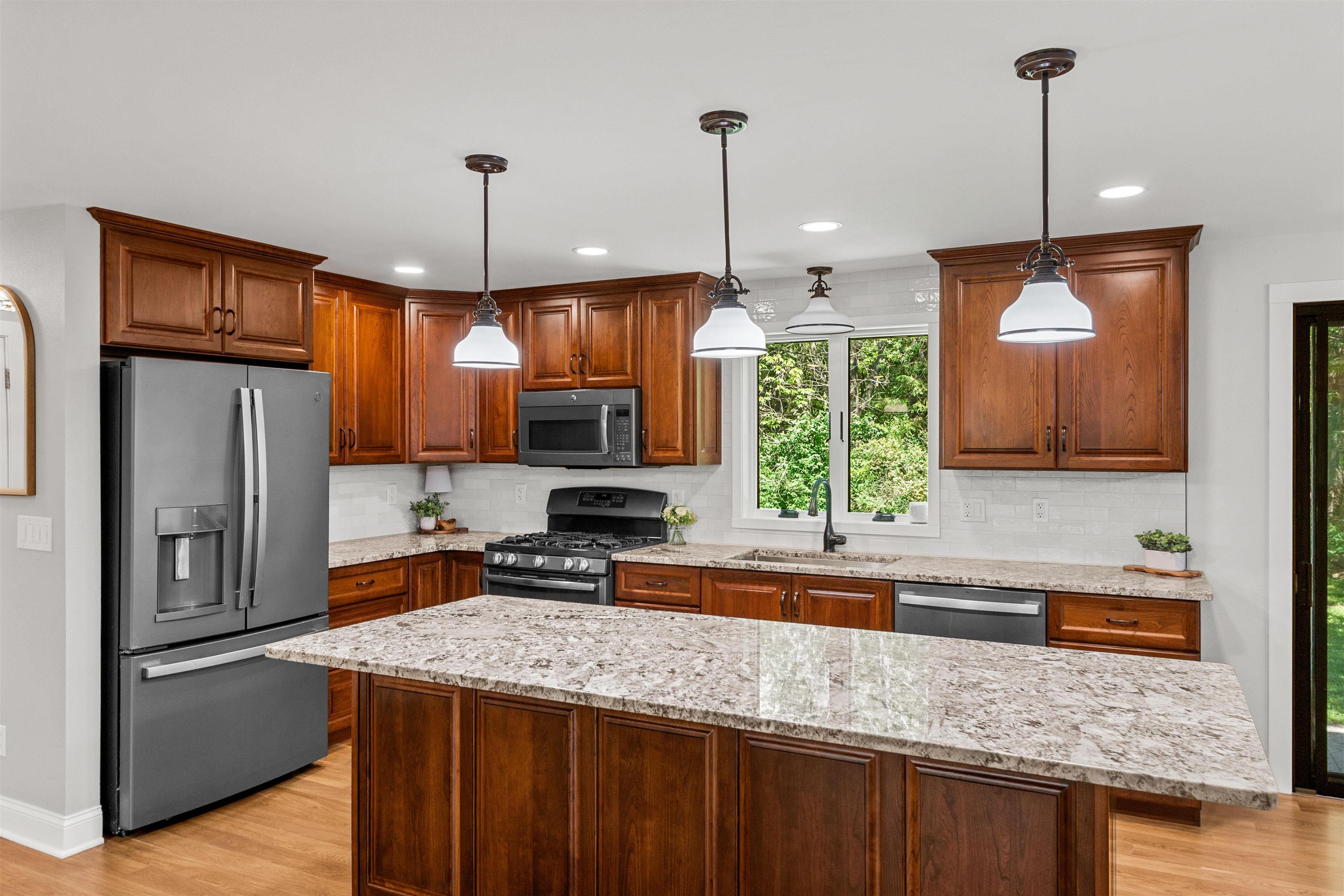 3164 Swanson Road Wisconsin Rapids, WI 54495 - Photo 3 of 60