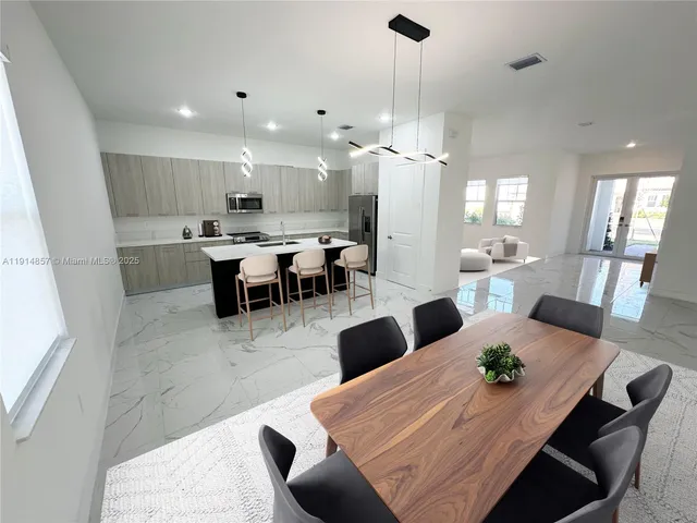 $7,150 | 12273 Southwest 44th Street, Davie, FL 33330