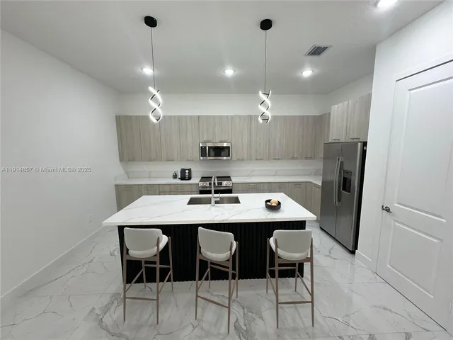 $7,150 | 12273 Southwest 44th Street, Davie, FL 33330