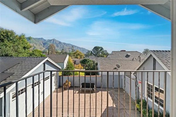 $1,585,000 | 1809 Sonoma Drive, Altadena, CA 91001