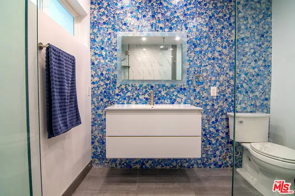 $599,000 | 4445 Cartwright Avenue, Unit 116, Toluca Lake, CA 91602