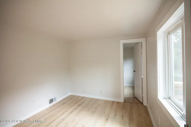 $1,900 | 5132 Wigwam Street South, Stroudsburg, PA 18360