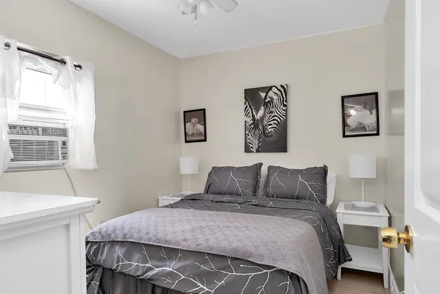 $2,250 | 909 North Palmway, Unit B, Lake Worth Beach, FL 33460