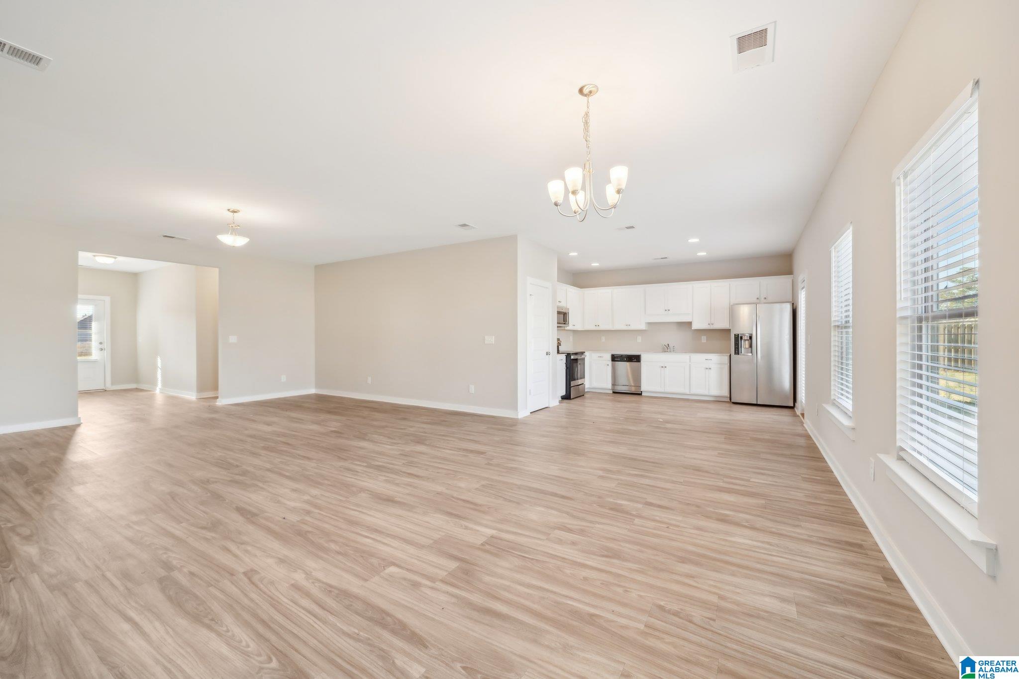 334 Ballington Way Clanton, AL 35045 - Photo 10 of 31