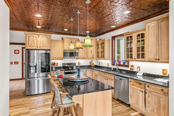 $1,150,000 | W3247 Yellow Banks Trail, Nekoosa, WI 54457