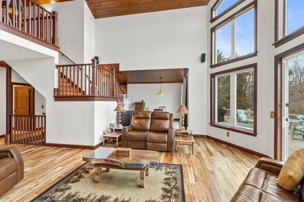 $1,150,000 | W3247 Yellow Banks Trail, Nekoosa, WI 54457