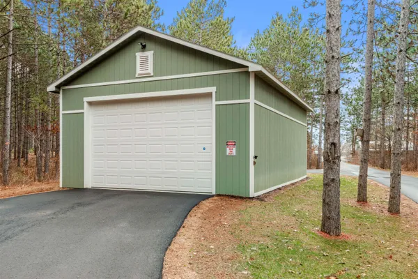 $1,150,000 | W3247 Yellow Banks Trail, Nekoosa, WI 54457