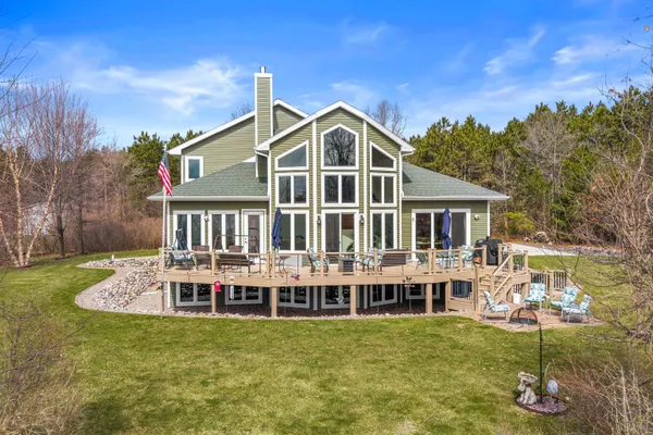 $1,150,000 | W3247 Yellow Banks Trail, Nekoosa, WI 54457