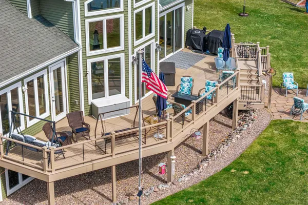 $1,150,000 | W3247 Yellow Banks Trail, Nekoosa, WI 54457