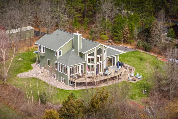 $1,150,000 | W3247 Yellow Banks Trail, Nekoosa, WI 54457