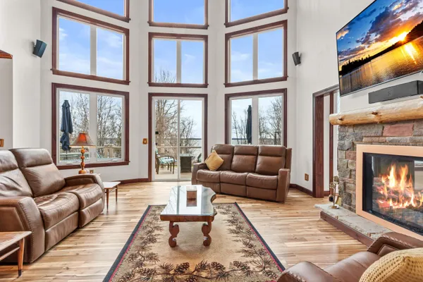 $1,150,000 | W3247 Yellow Banks Trail, Nekoosa, WI 54457