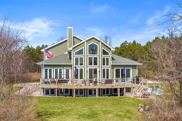 $1,150,000 | W3247 Yellow Banks Trail, Nekoosa, WI 54457
