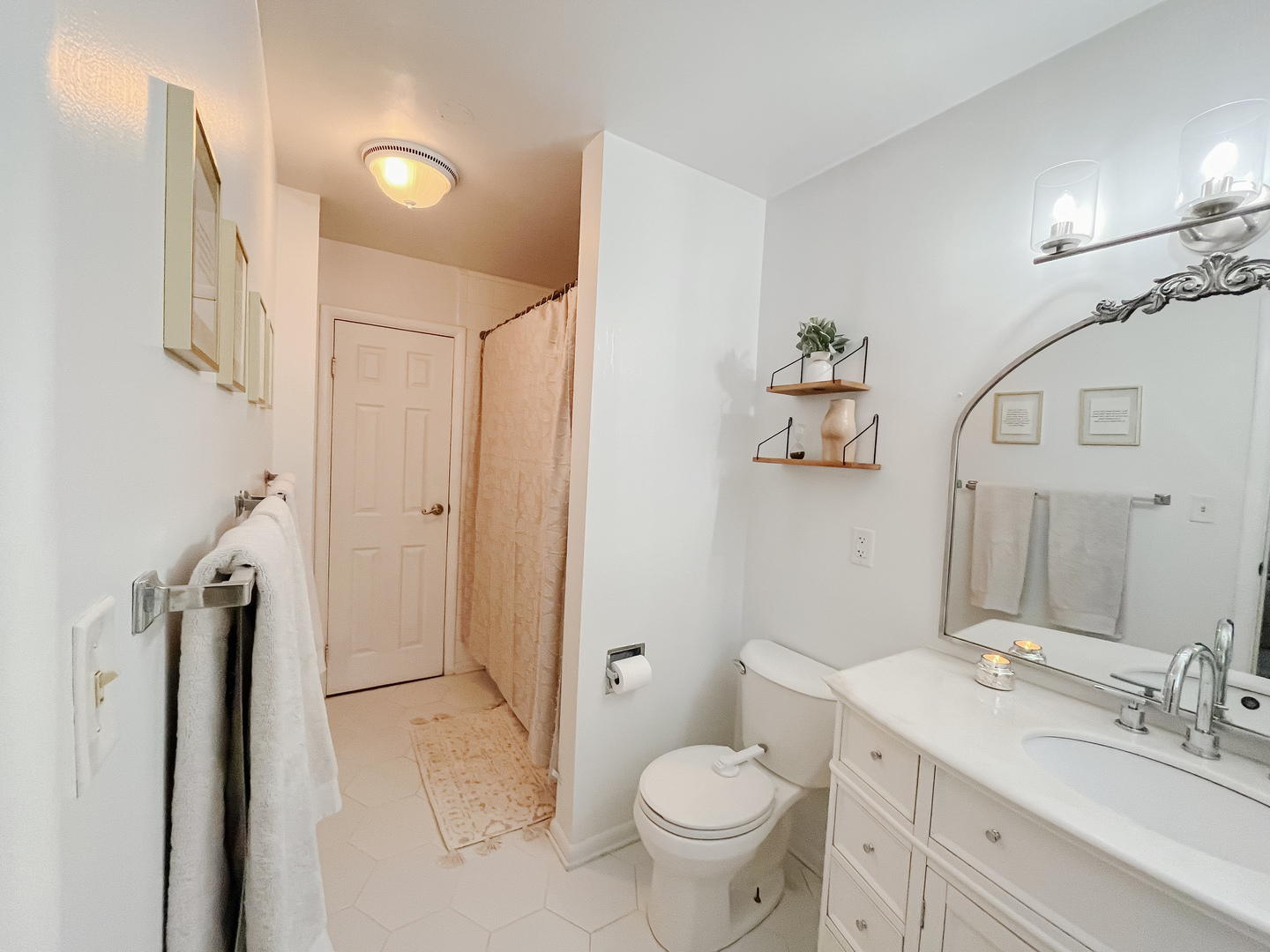 2030 Carleton Road Hoffman Estates, IL 60169 - Photo 14 of 25 Gallery Image 14