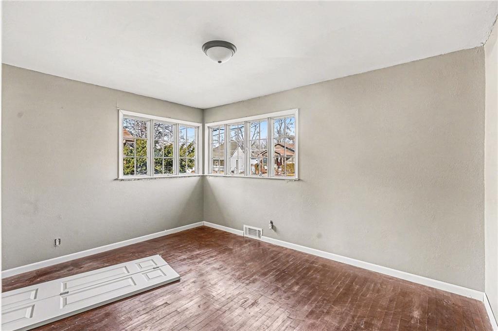 1132 Cooper Street Chillicothe, MO 64601 - Photo 13 of 27