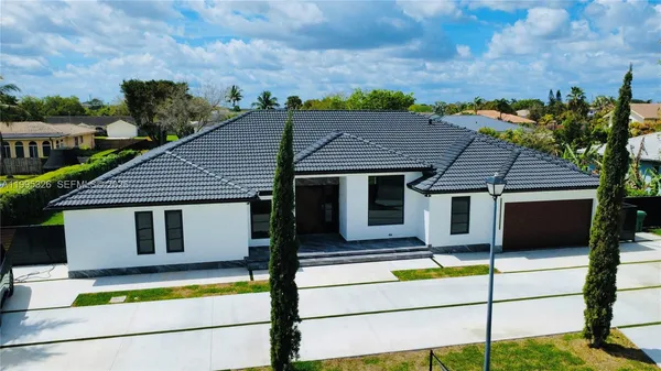 $15,000 | 19880 Southwest 134th Avenue, Miami, FL 33177