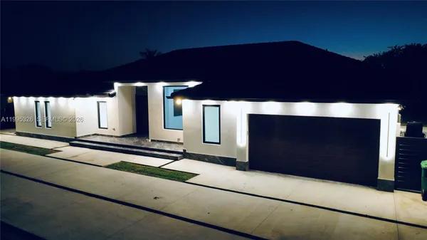 $15,000 | 19880 Southwest 134th Avenue, Miami, FL 33177