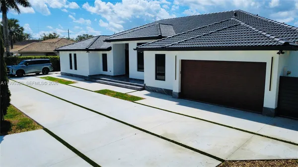 $15,000 | 19880 Southwest 134th Avenue, Miami, FL 33177