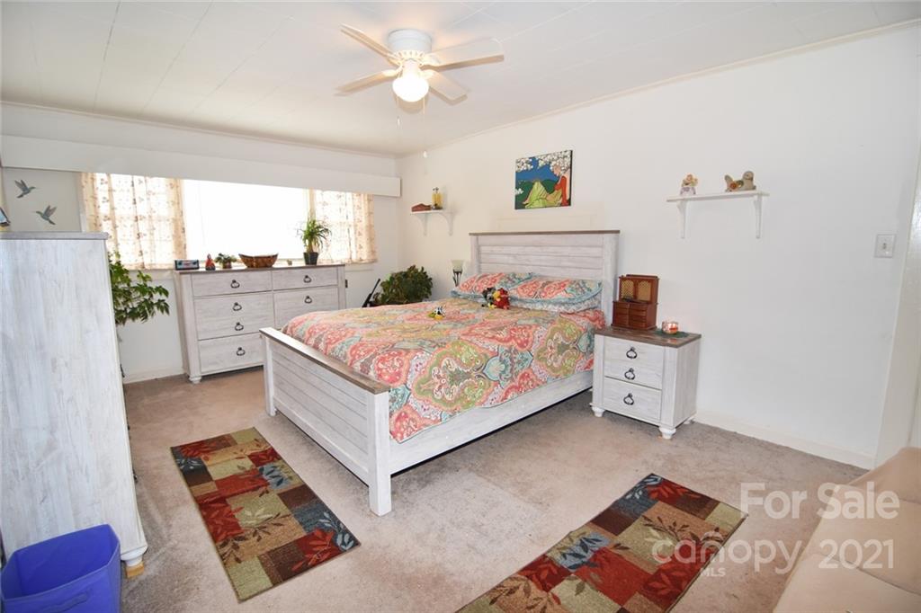 4747 Union Baptist Road Lenoir, NC 28645 - Photo 16 of 48 Gallery Image 16