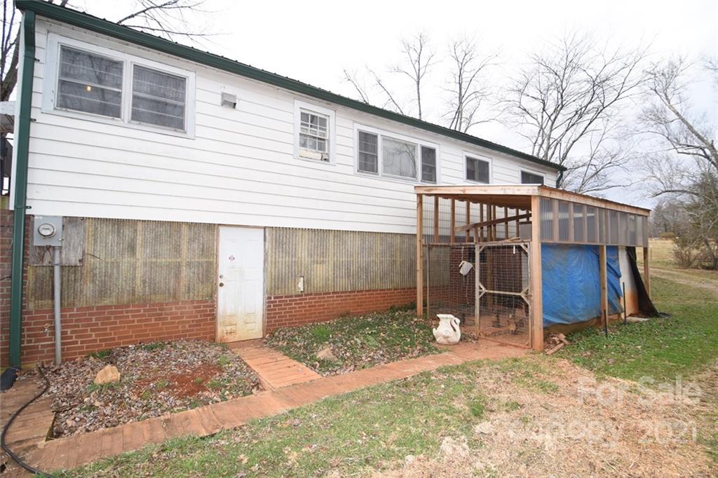 4747 Union Baptist Road Lenoir, NC 28645 - Photo 32 of 48 Gallery Image 32