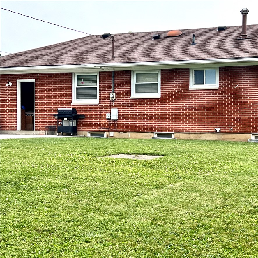 4253 Nevada Road Springfield, OH 45503 - Photo 12 of 21