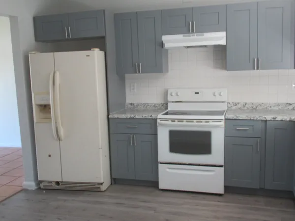 $2,400 | 1221 Southwest 11th Avenue, Unit B, Deerfield Beach, FL 33441