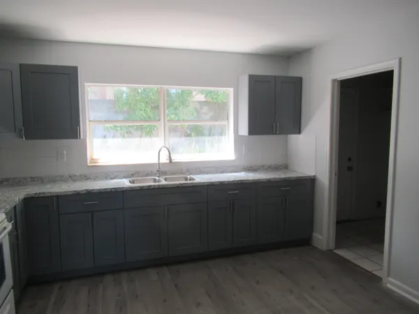 $2,400 | 1221 Southwest 11th Avenue, Unit B, Deerfield Beach, FL 33441