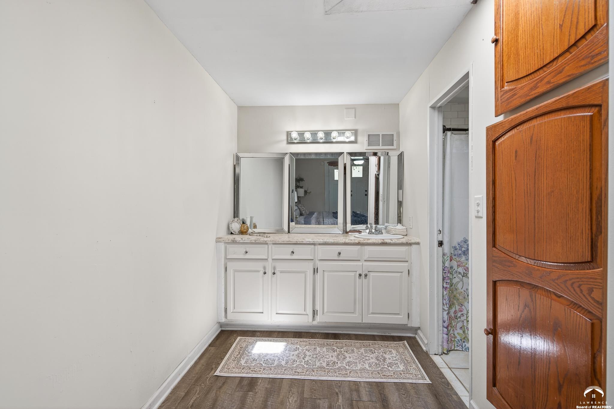 1644 East 800 Road Lawrence, KS 66049 - Photo 21 of 62