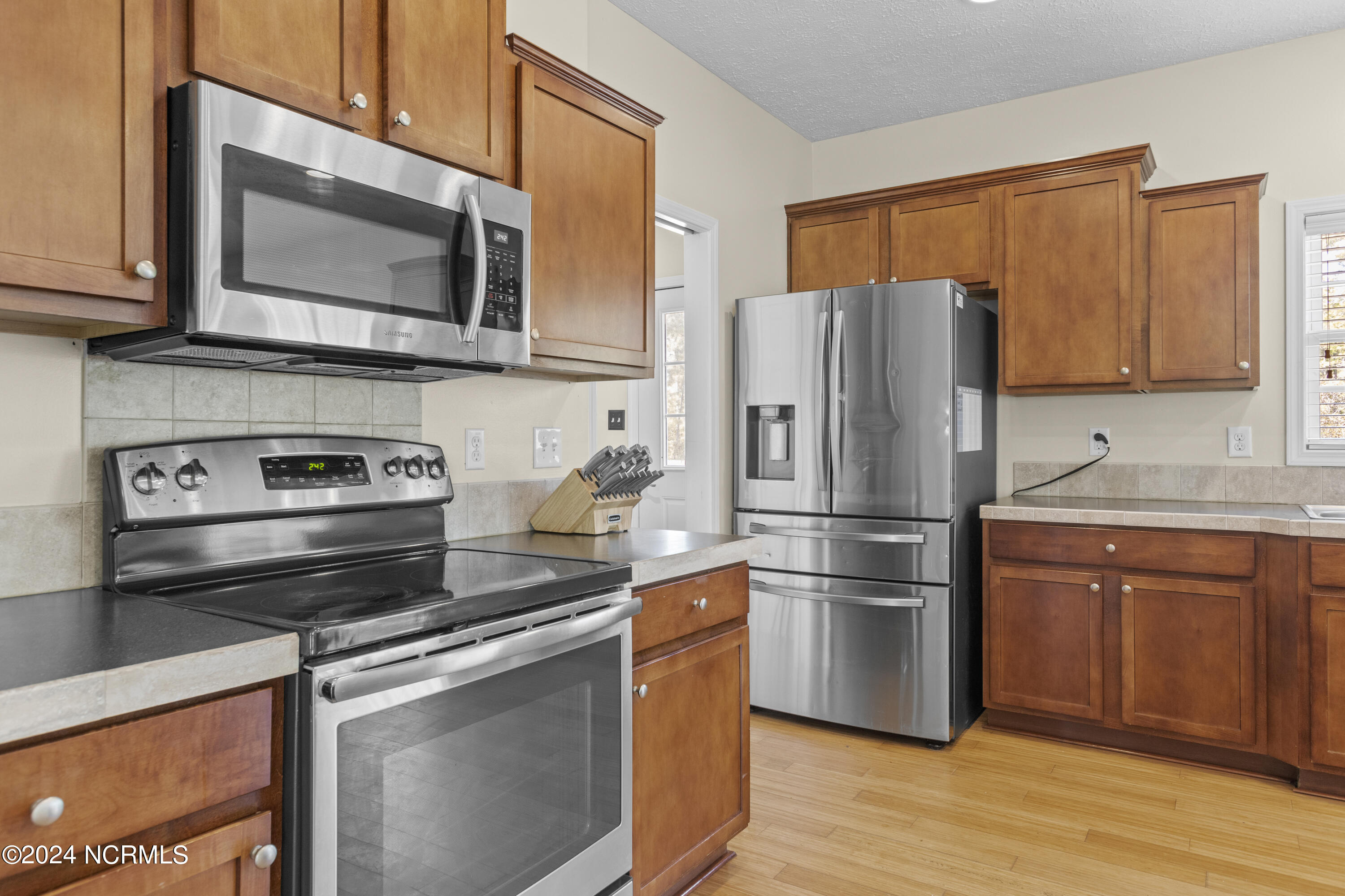 301 Sand Ridge Road Hubert, NC 28539 - Photo 8 of 28 09