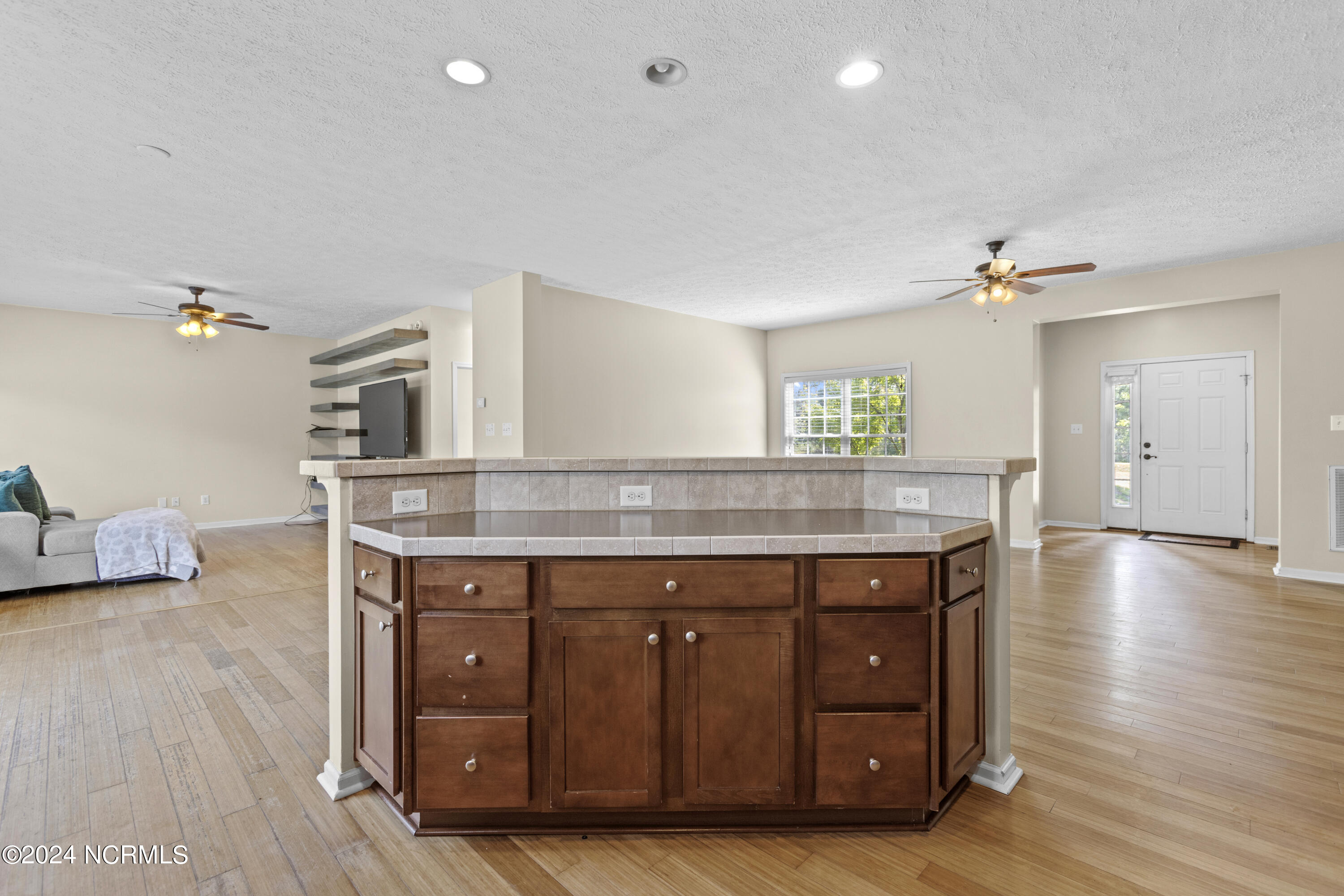 301 Sand Ridge Road Hubert, NC 28539 - Photo 9 of 28 10