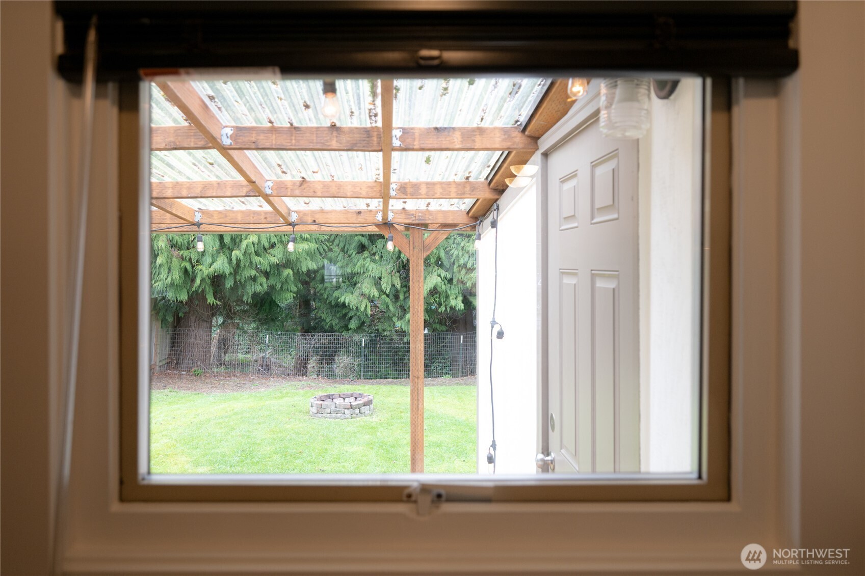 4939 Forsberg Road Blaine, WA 98230 - Photo 13 of 38