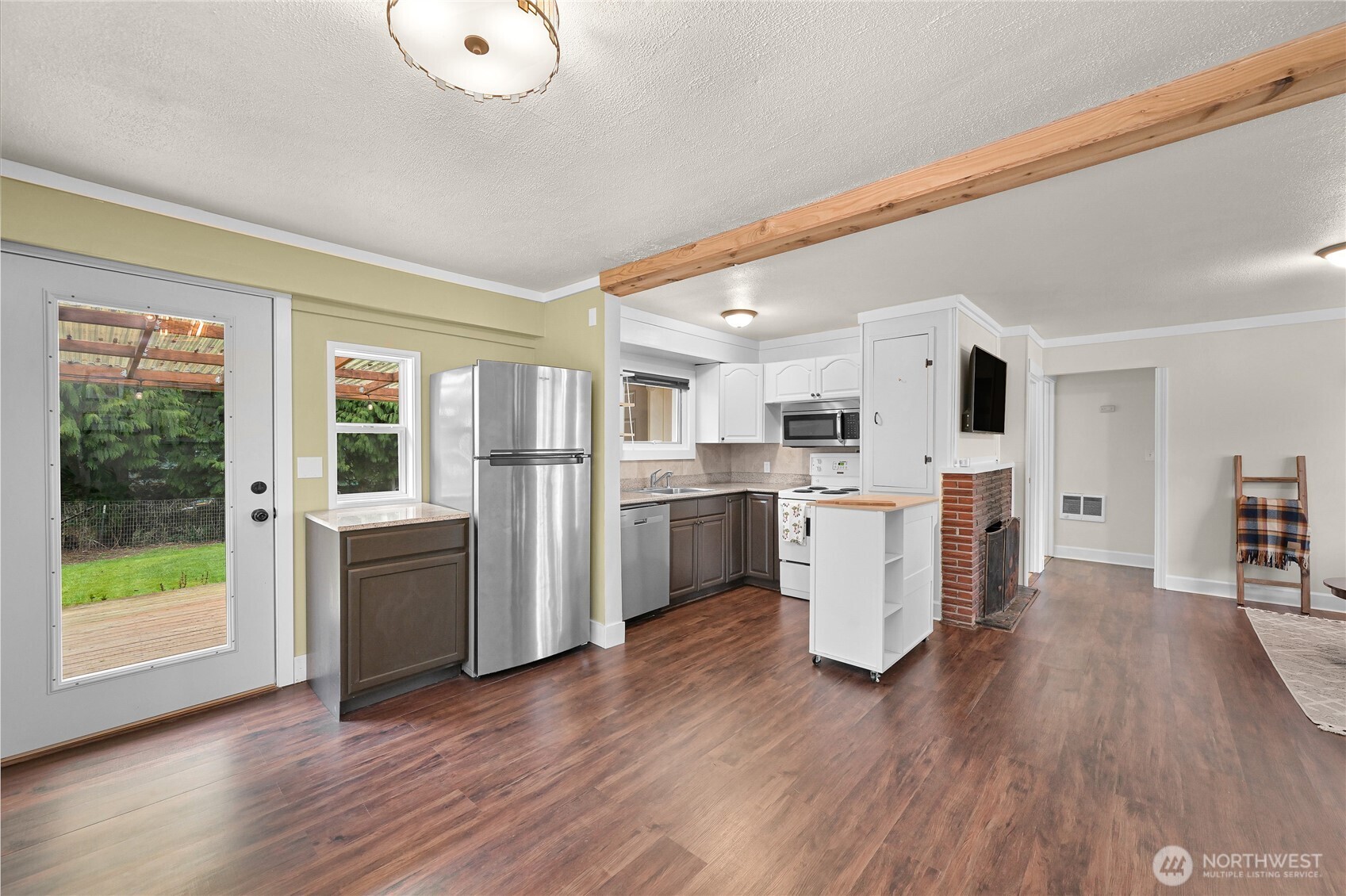 4939 Forsberg Road Blaine, WA 98230 - Photo 15 of 38