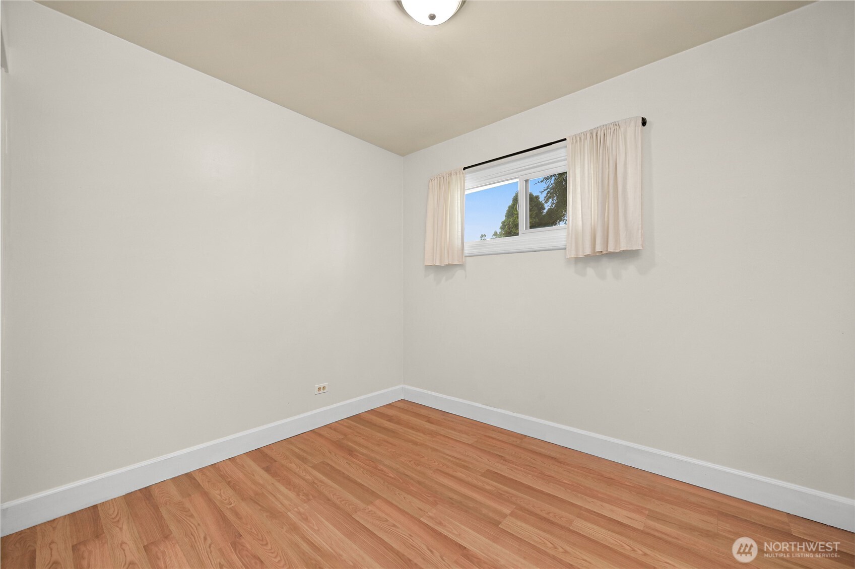 4939 Forsberg Road Blaine, WA 98230 - Photo 24 of 38