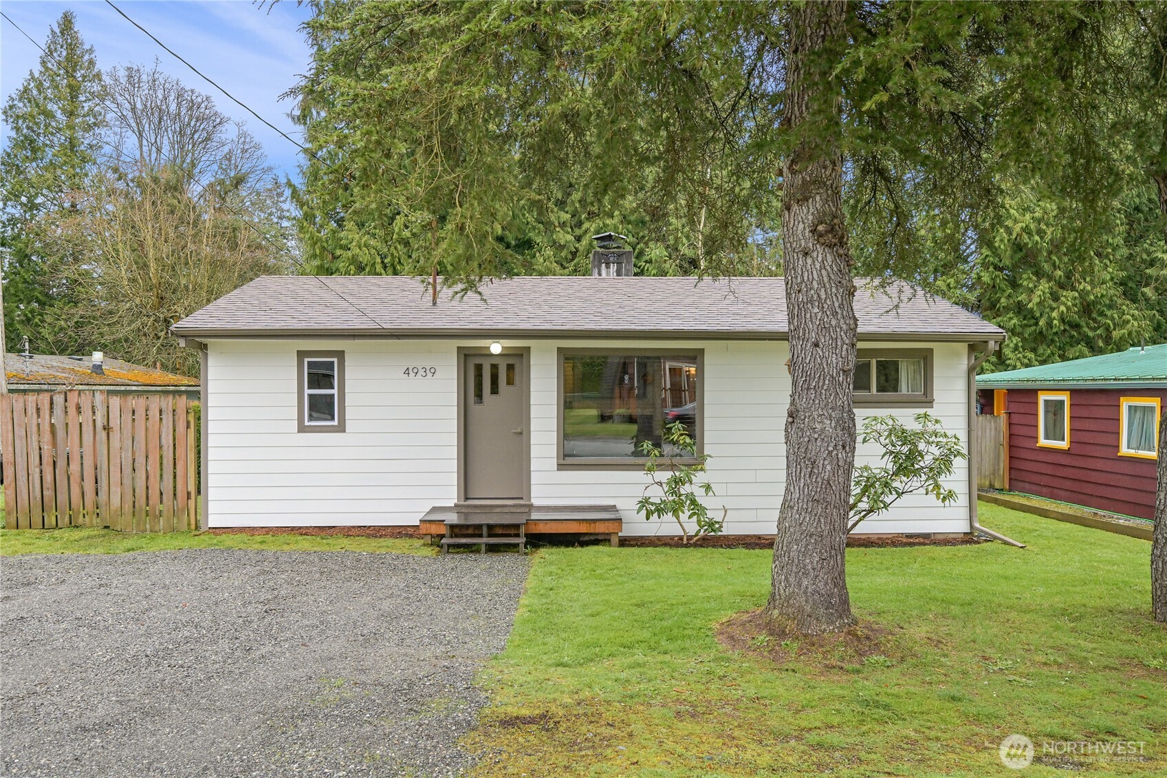 4939 Forsberg Road Blaine, WA 98230 - Photo 3 of 38