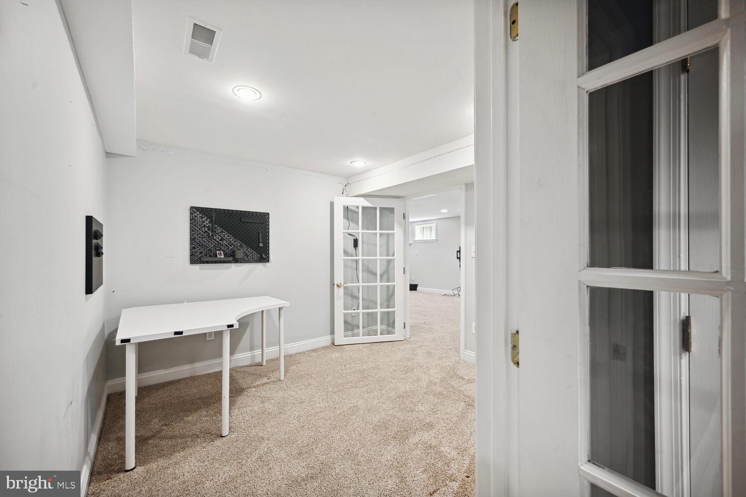 404 Pershing Drive Silver Spring, MD 20910 - Photo 29 of 37