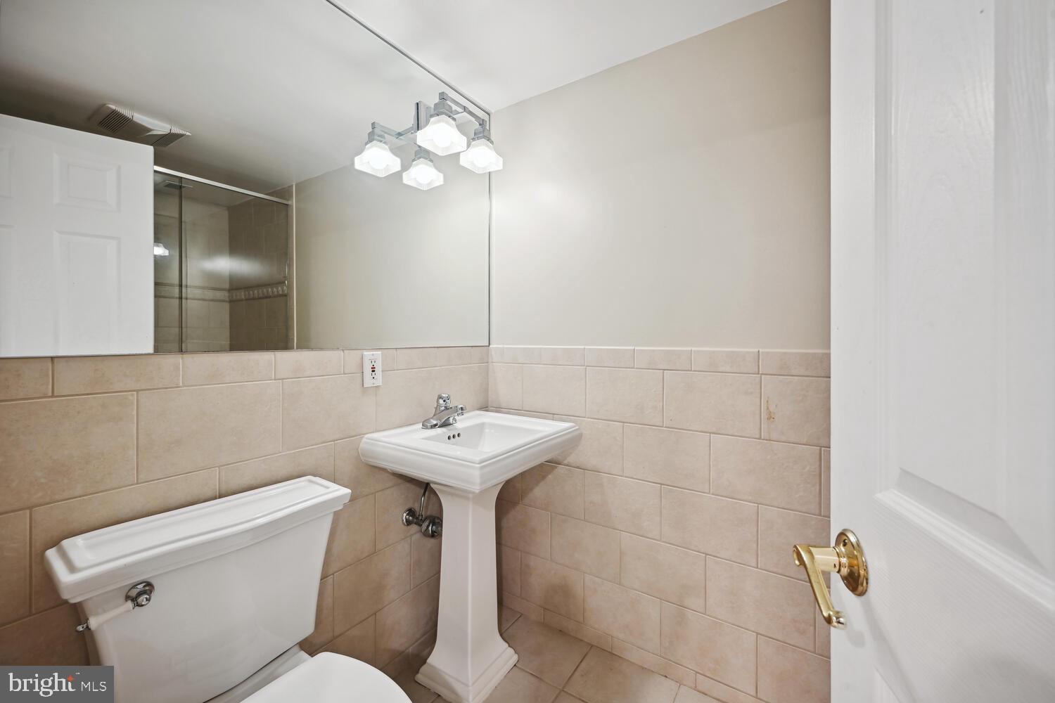 404 Pershing Drive Silver Spring, MD 20910 - Photo 31 of 37