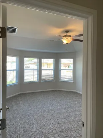 $2,350 | 10407 Mager Lane, Hutto, TX 78634