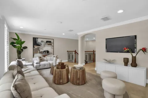 $1,150,000 | 1362 Bayview Drive, Fort Lauderdale, FL 33304