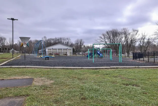 $93,000 | 5943 Highway 101, Liberty, IN 47353