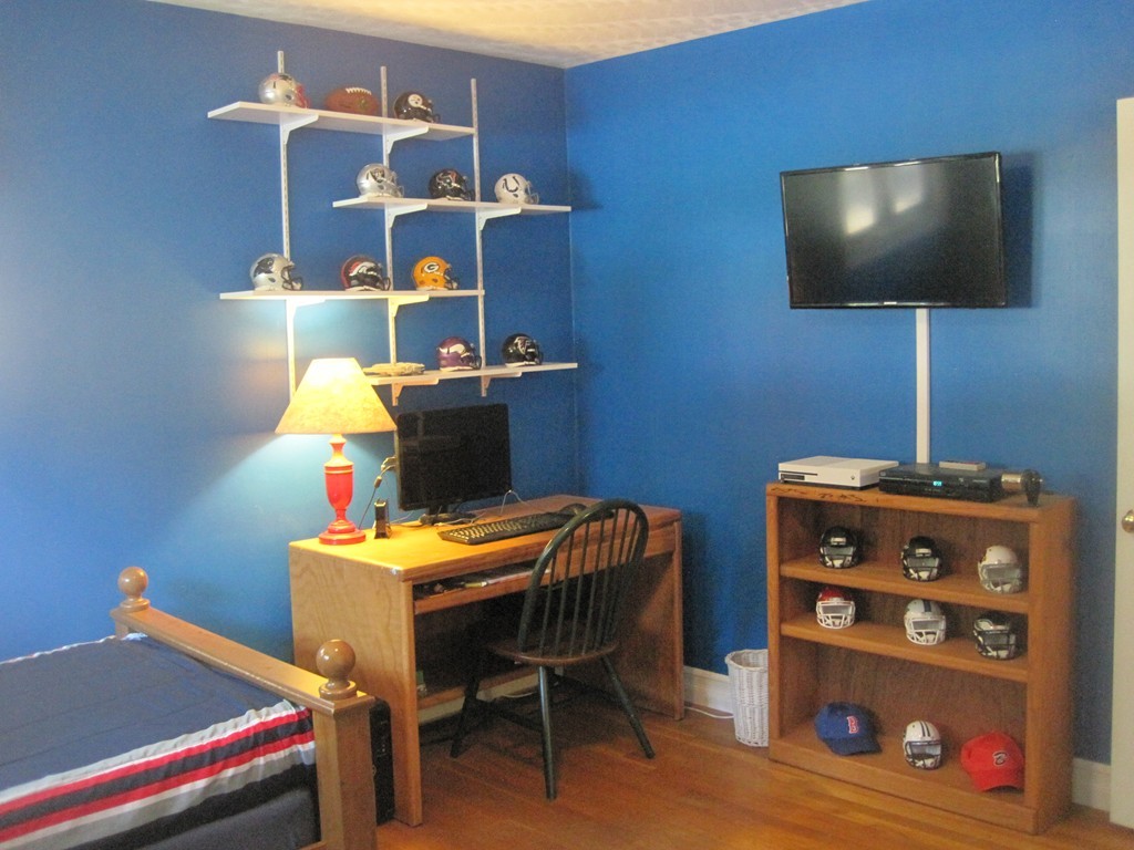 29 Brewster Road Worcester, MA 01602 - Photo 14 of 30 Gallery Image 14